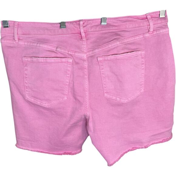 Candace Cameron Camellia Pink Distressed Denim Shorts 18WP Plus Petite NWOT - Picture 6 of 11